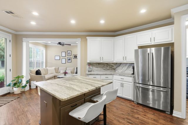 809 Weybridge Lane, Keller, TX 76248