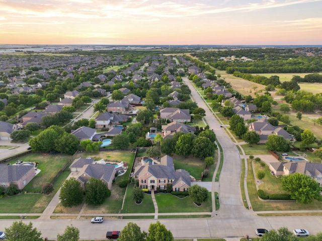 809 Weybridge Lane, Keller, TX 76248