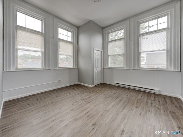 111 Franklin Square 207, New Britain, CT 06051
