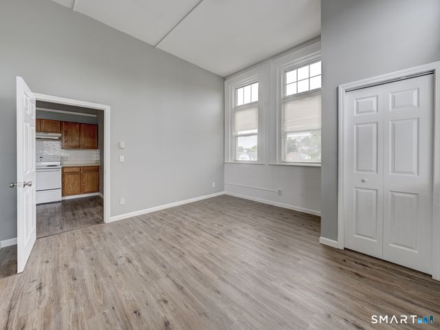 111 Franklin Square 207, New Britain, CT 06051