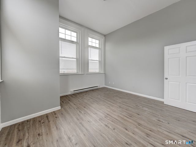 111 Franklin Square 207, New Britain, CT 06051