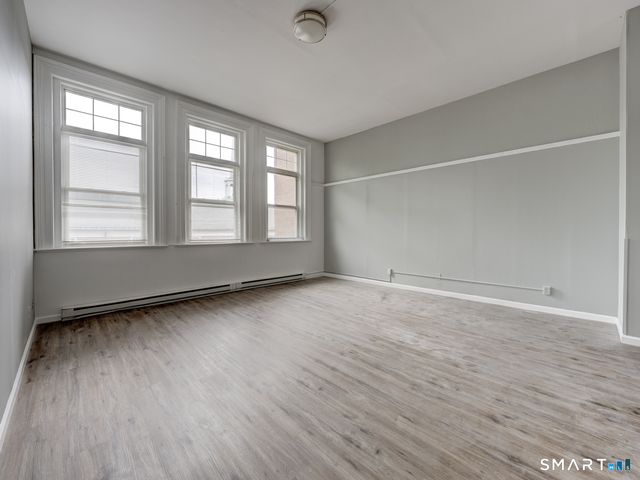 111 Franklin Square 207, New Britain, CT 06051