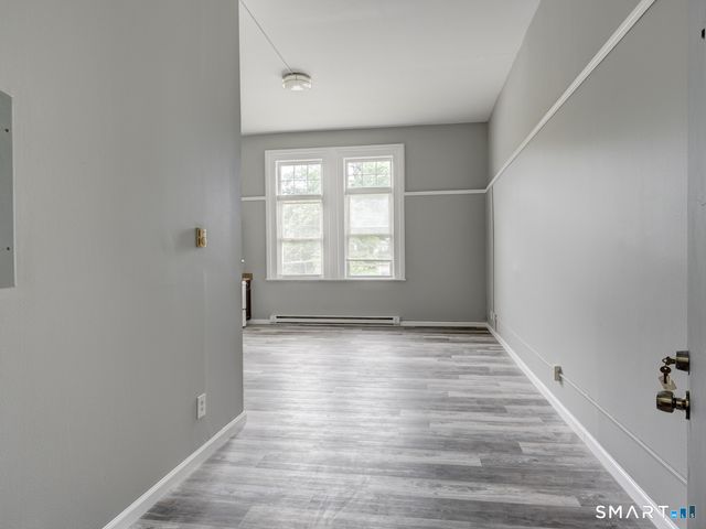 111 Franklin Square 207, New Britain, CT 06051