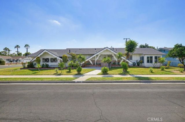 8334 Mars, Buena Park, CA 90620