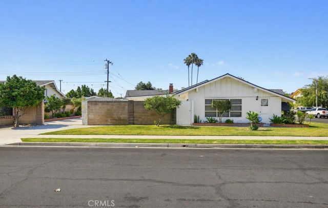 8334 Mars, Buena Park, CA 90620