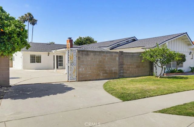8334 Mars, Buena Park, CA 90620