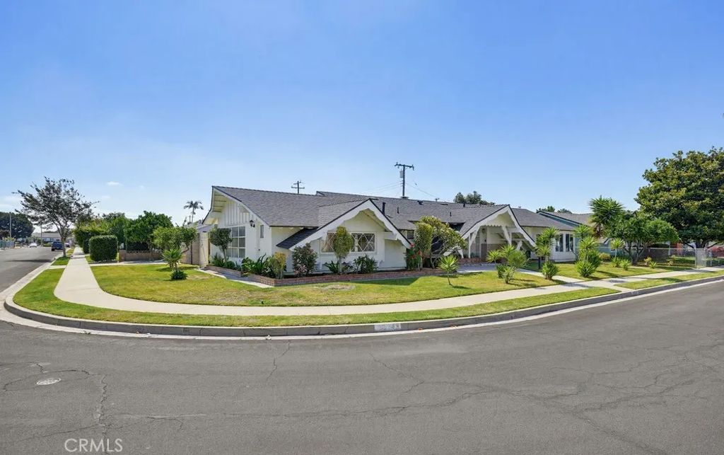 8334 Mars, Buena Park, CA 90620