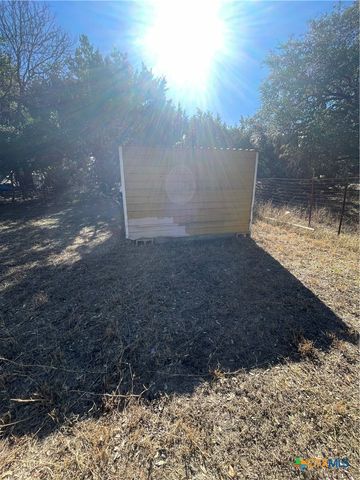 519 Royal Oak Drive, Canyon Lake, TX 78133