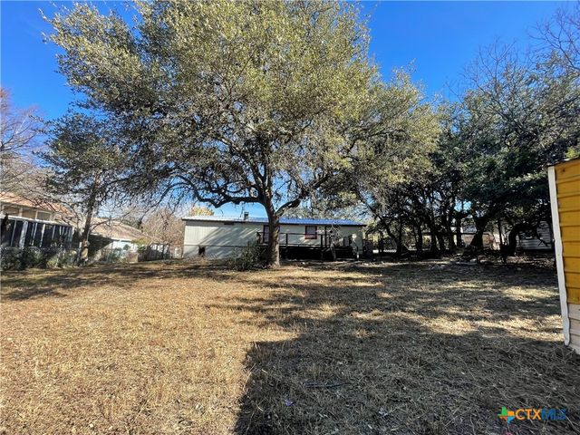 519 Royal Oak Drive, Canyon Lake, TX 78133