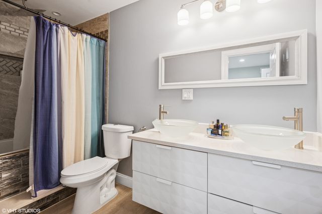 903 N Homan Avenue, Chicago, IL 60651