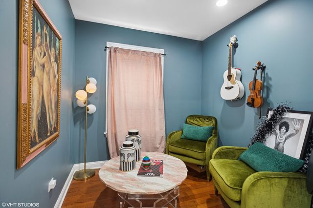 903 N Homan Avenue, Chicago, IL 60651