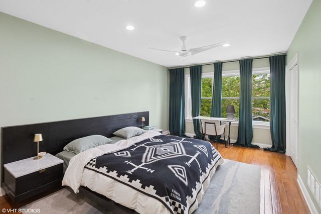 903 N Homan Avenue, Chicago, IL 60651