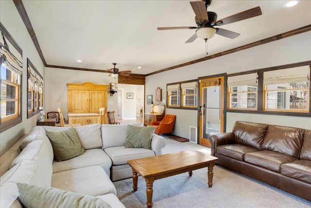 1526 N Lockhart Street, Sherman, TX 75092