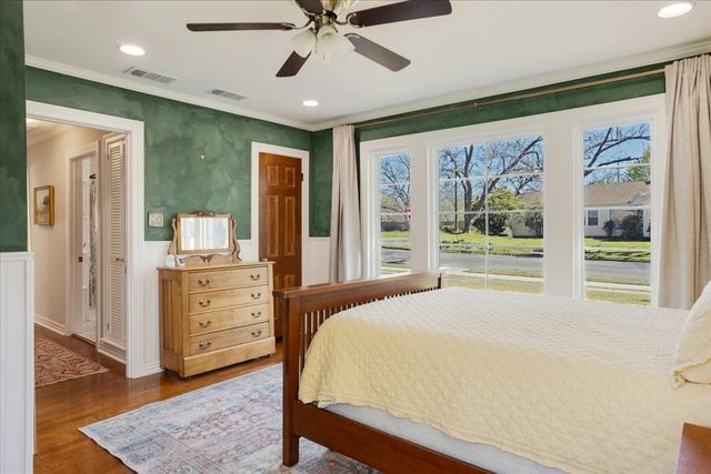 1526 N Lockhart Street, Sherman, TX 75092