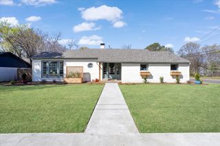 1526 N Lockhart Street, Sherman, TX 75092