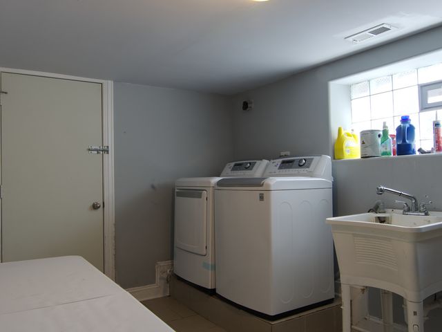 10215 S Charles Street, Chicago, IL 60643