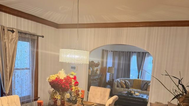 10215 S Charles Street, Chicago, IL 60643