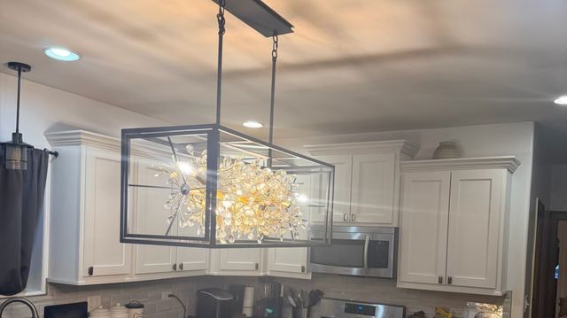 10215 S Charles Street, Chicago, IL 60643