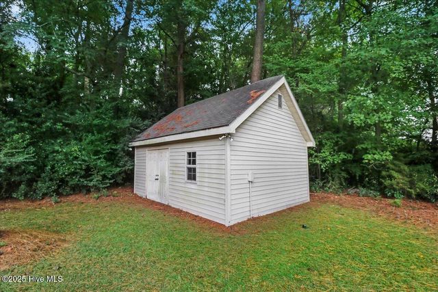 2407 Sparre Drive, Kinston, NC 28504