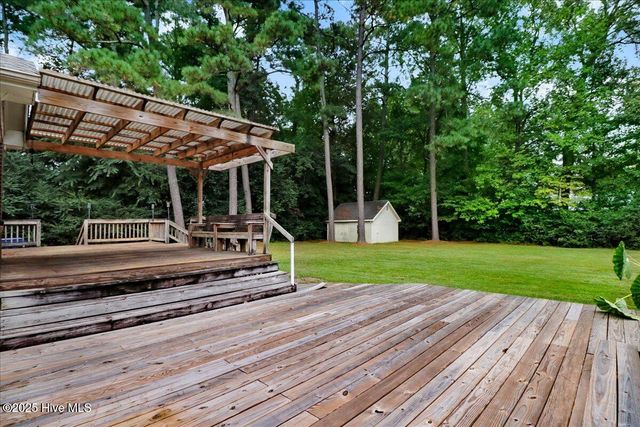 2407 Sparre Drive, Kinston, NC 28504
