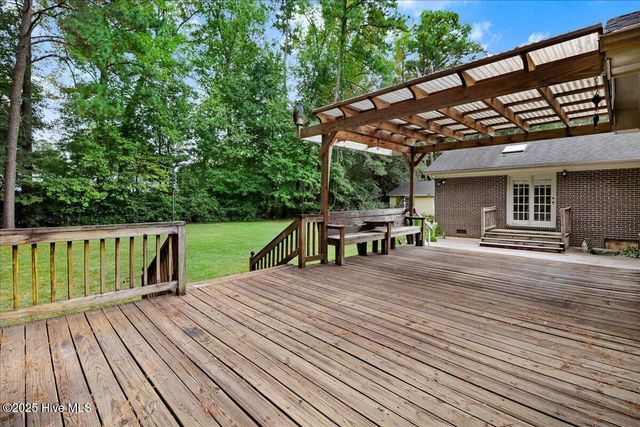 2407 Sparre Drive, Kinston, NC 28504