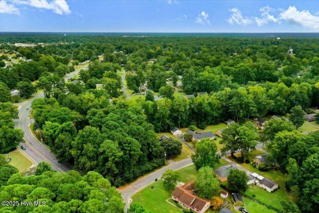 2407 Sparre Drive, Kinston, NC 28504