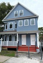 168-170 Kelsey Street, Bridgeport, CT 06607