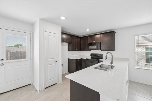 1477 Yachtclub Drive, Pelican Bay, TX 76020