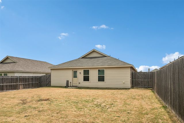 1477 Yachtclub Drive, Pelican Bay, TX 76020