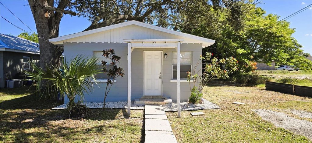 134 E STREET 1 & 2, Lake Wales, FL 33853