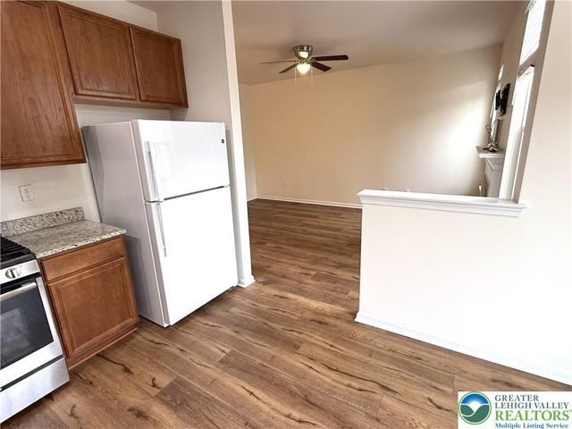 867 King Way, Upper Macungie Twp, PA 18031