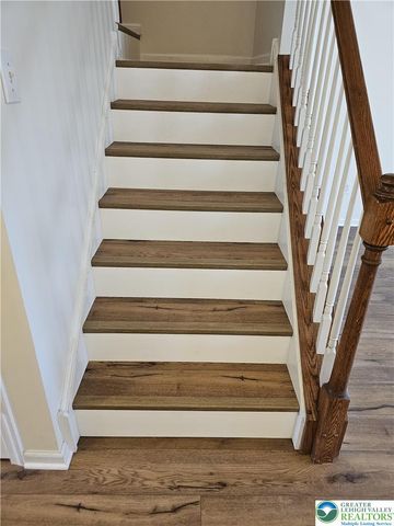 867 King Way, Upper Macungie Twp, PA 18031