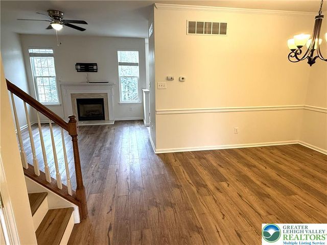 867 King Way, Upper Macungie Twp, PA 18031