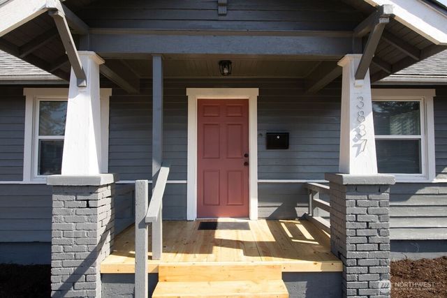 3837 E G St, Tacoma, WA 98404