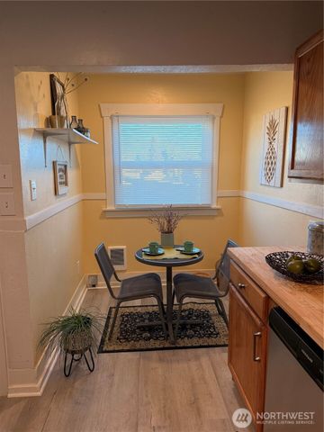 3837 E G St, Tacoma, WA 98404