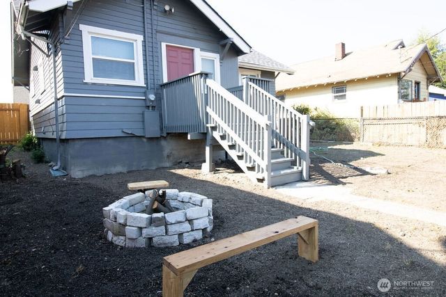 3837 E G St, Tacoma, WA 98404