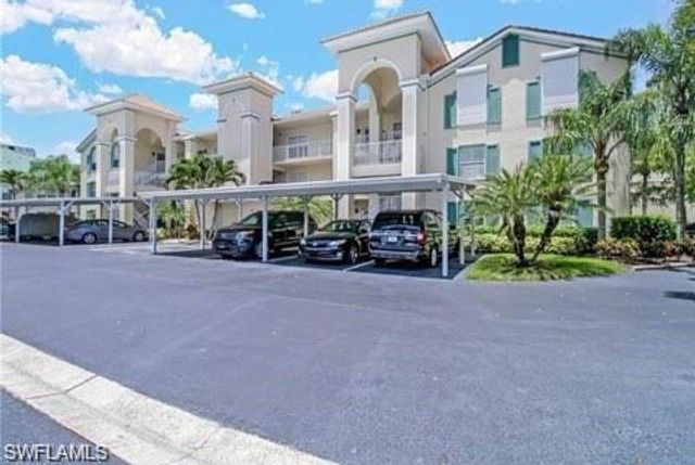 480 Bermuda Cove Way Apt 104, Naples, FL 34110