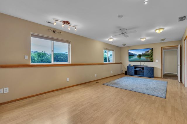 8716 N J Ct, Spokane, WA 99208