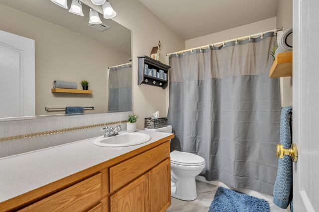 8716 N J Ct, Spokane, WA 99208