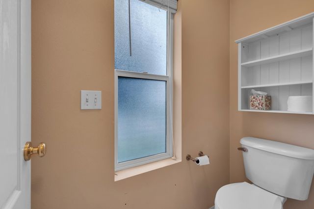 8716 N J Ct, Spokane, WA 99208
