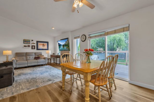 8716 N J Ct, Spokane, WA 99208