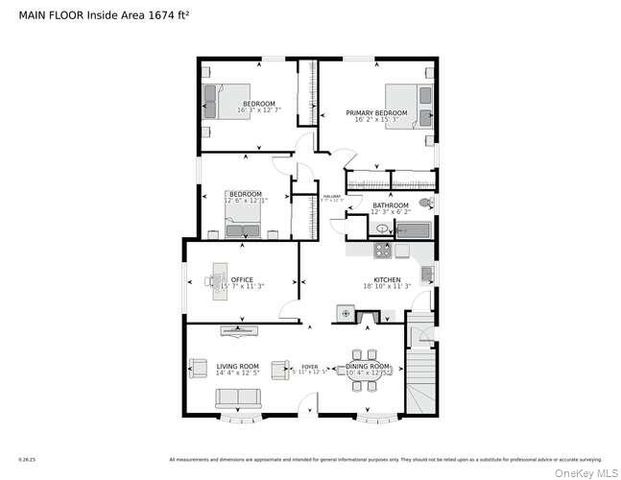 132 Roosevelt Avenue, Mineola, NY 11501