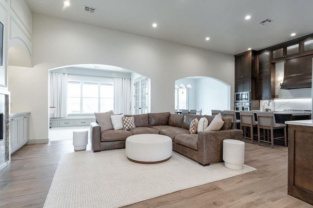 3832 Legacy Drive, Norman, OK 73069