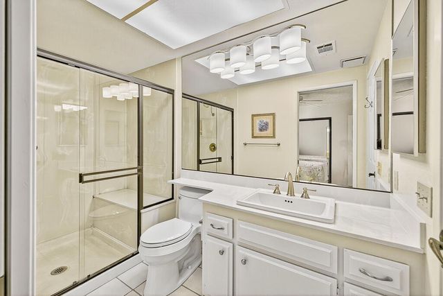 142 Camino Arroyo S, Palm Desert, CA 92260