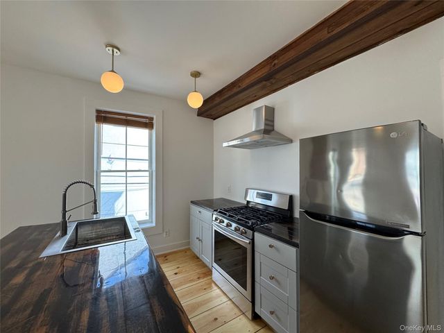 47 Lander Street, Newburgh, NY 12550