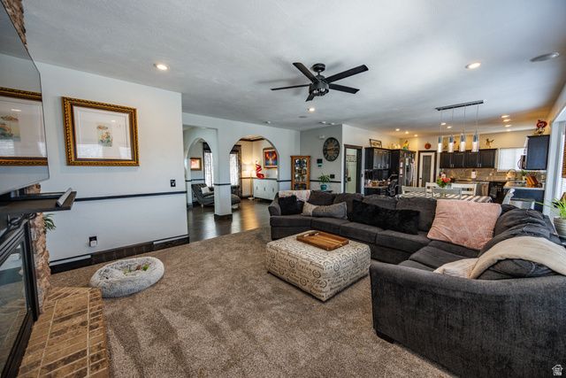 9995 S CADDIE CIR, South Jordan, UT 84009