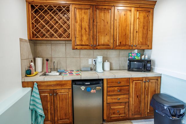 9995 S CADDIE CIR, South Jordan, UT 84009