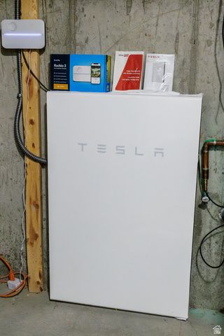 9995 S CADDIE CIR, South Jordan, UT 84009