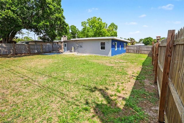 4411 MELBOURNE STREET, Punta Gorda, FL 33980