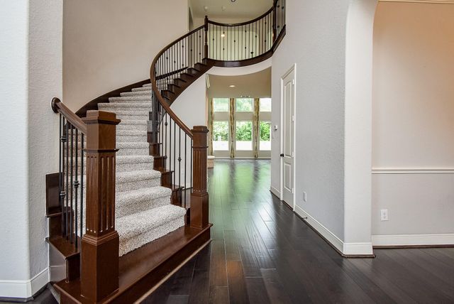 5506 Lockwood Bend Lane, Sugar Land, TX 77479